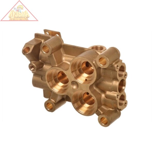 Головка блока цилиндров для аппаратов высокого давления Karcher HD 13/18 S, арт. 2.885-132.0