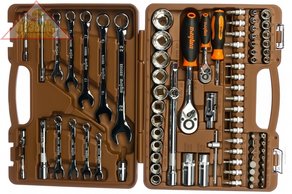 Набор инструментов для автомобиля с 12-гр. головками 1/2"DR и 1/4"DR, 82 предмета Ombra OMT82S12