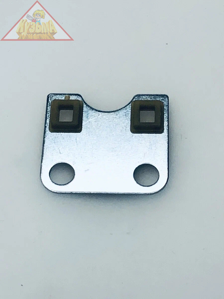 HYL4300E-102 Пластина направляющая для газонокосилки Hyundai (арт. 015915)