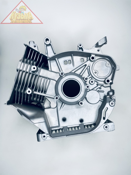 Картер двигателя Lifan 11100/NP460